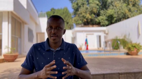 Comment traduire l'interface de Rutube en français - Tuto de Mamadou Ba