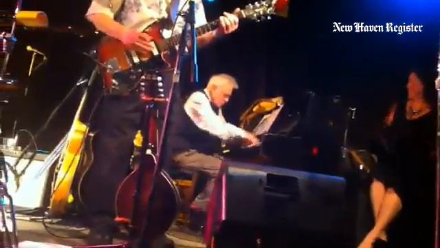 Washboard Slim & The Bluelights with Mark Naftalin... смотреть онлайн