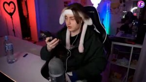 СМОТРИТ НА Г0ЛУЮ АМИНУ НЕКОГЛАЙ И АМИНА ПАРА   ТЕНДЕРЛИ НЕКОГЛАЙ ВСТРЕЧАЮТСЯ