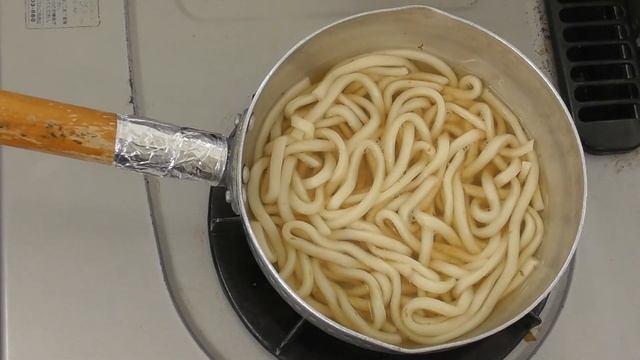 ガツンとかつお出汁！簡単本格カレーうどん смотреть онлайн