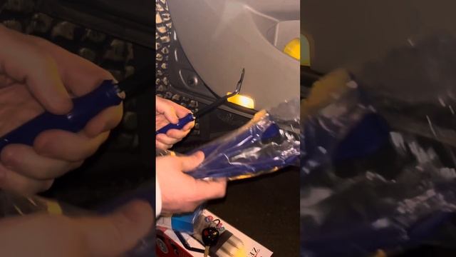 Замена подсветки дверей на Камри 40 смотреть онлайн