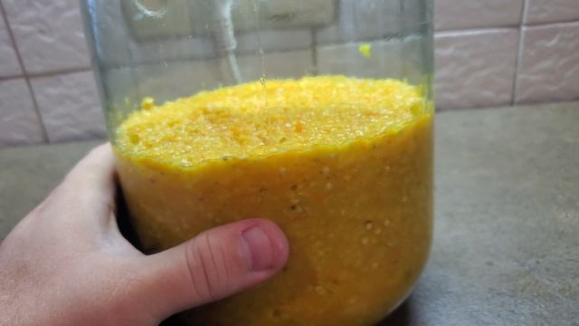 Ферментированный соус "Sriracha" из перца Каролина рипер смотреть онлайн