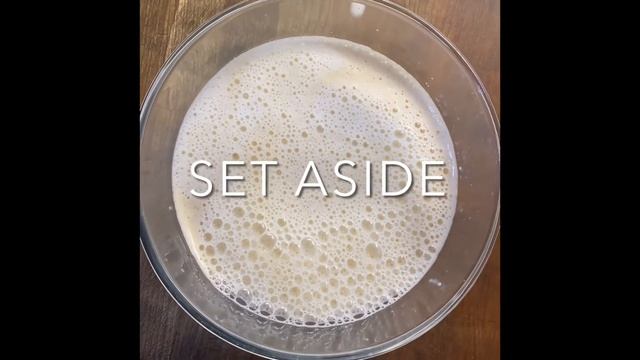 Italian Bread and Butter Panettone Pudding смотреть онлайн