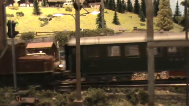 De 6/6 15303 rund um Altstätten (AG) смотреть онлайн