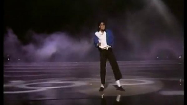СУПЕР выступление Майкла Джексона .