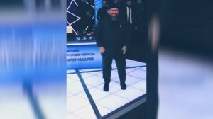 АДАМ КАДЫРОВ ИСЧЕЗ...