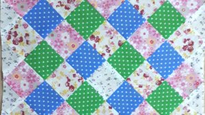 Пэчворк для начинающих. 2 быстрых способа сшить одеяло из блока Бабушкин квадрат. Часть 1