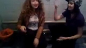 поезд поездатый угар рэп-певица, то есть рэп-группа