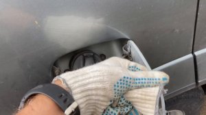 Niva Chevrolet/Travel. Лючок заправочной горловины.