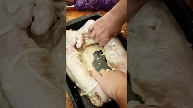 Кролик в сливочном соусе с тушёной капустой 🌞Bon appétit 😀👍#я_так_ем смотреть онлайн