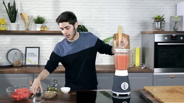 Como hacer gazpacho de sandia 🍉 // Receta refrescante para el verano смотреть онлайн