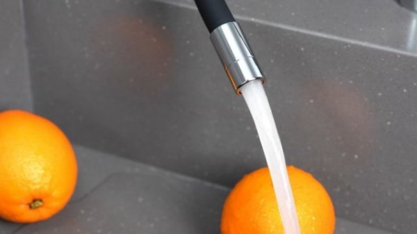 Смесители для кухни с гибким изливом LEMARK LINARA