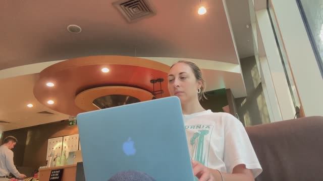 VLOG| Неделя в Дубае, распаковка IPhone 14PRO DEEP PURPLE