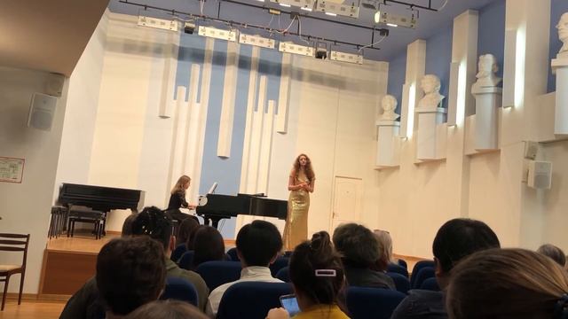 Грусть девушки (романс). Василиса Саверская смотреть онлайн