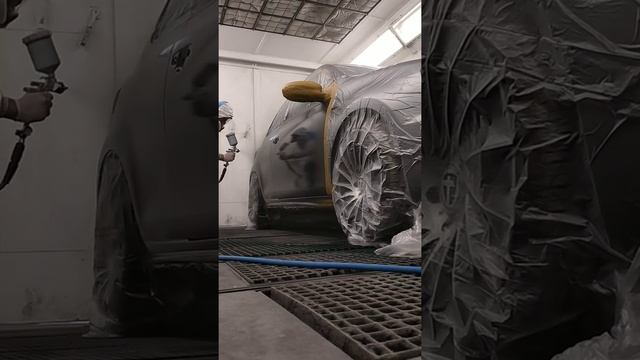 Spray Painting SATA jet 4000 HVLP смотреть онлайн