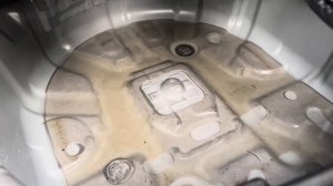 Вода в отсеке запасного колеса