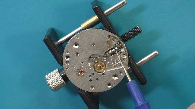 Сборка часов Нева из 1950-х смотреть онлайн