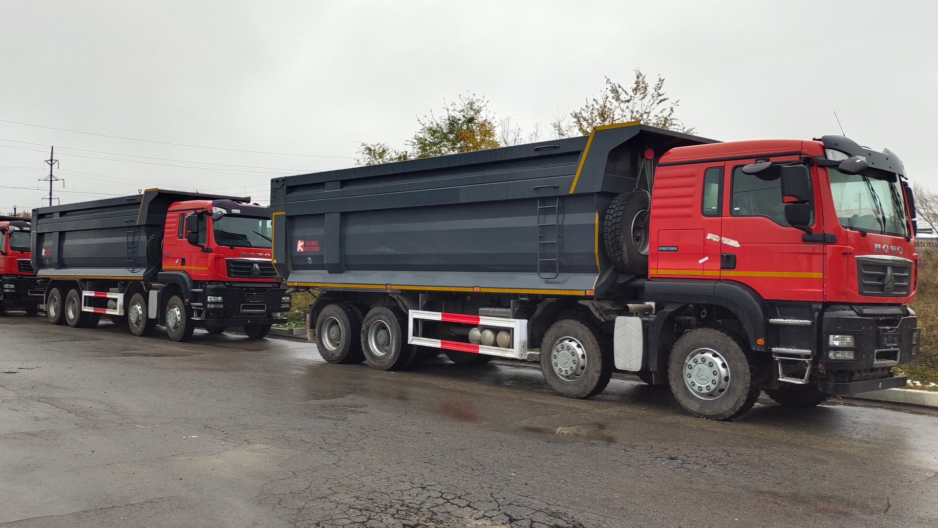 Полная версия. Обзор самосвала Howo T5G 8x4 с 35 кубовым U образным кузовом. Какумана или хорошо?