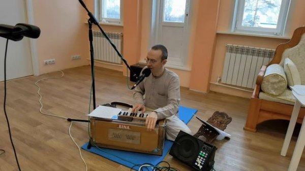 Бхаджаны Нитьянанда трайодаши Владимир ЦВК