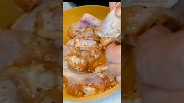 КУРИНЫЕ ГОЛЕНИ И КРЫЛЬЯ В СУХАРЯХ. #простойрецепт смотреть онлайн