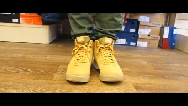 Review | Nike Hoodland Suede смотреть онлайн