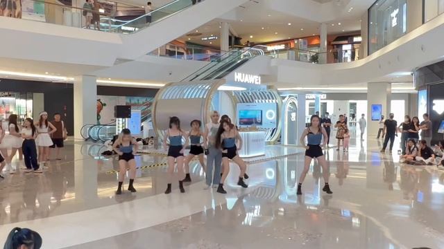 [Public dance]Nayeon—POP!(Boy covered)#twice #nayeon #pop #kpop смотреть онлайн