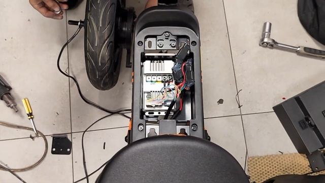 Разобрали Kugoo Kirin EC 02 #электросамокат #ремонтэлектросамокатов смотреть онлайн