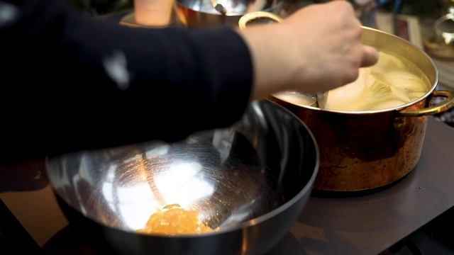 Leziz Japon Sokak Yemeği Ramen Yaptım | EMOJİ YEMEKLERİ смотреть онлайн