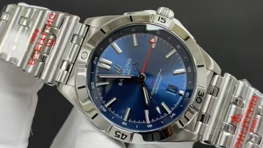 Мужские часы Breitling Chronomat Automatic GMT 40 A32398101M1A1 | Синий циферблат смотреть онлайн