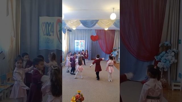 Закрытие года Семьи смотреть онлайн