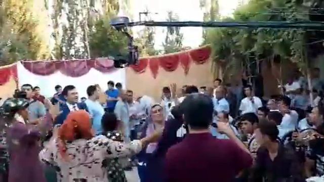 Alisher Fayz-Ozarbayjon go'zali / Алишер Файз Озарбайжон гузали смотреть онлайн