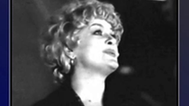 Ninel Tkachenko sings "Oh, do not wreathe me Flowers" смотреть онлайн