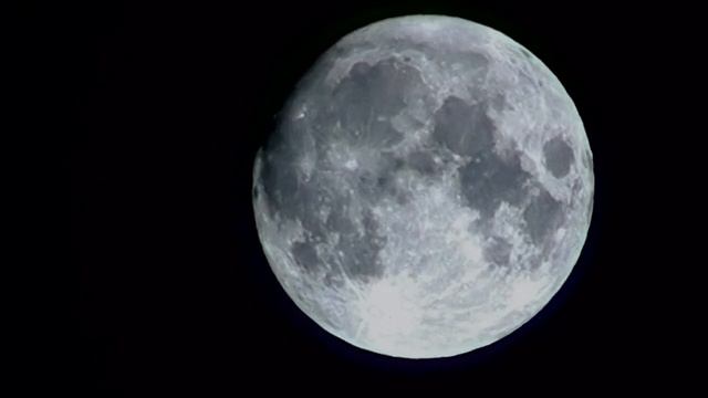 Луна. Съемка на Видеокамеру Sony HDR-XR150E. смотреть онлайн