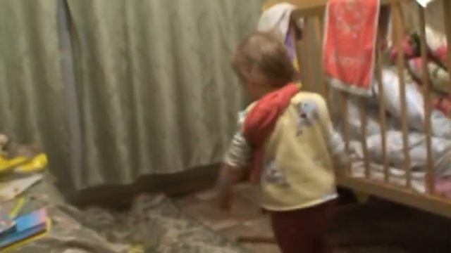 Дочь собралась гулять смотреть онлайн