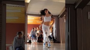 ALEX DELORA // DRUM SOLO BELLYDANCE CLASS IN BELGIUM