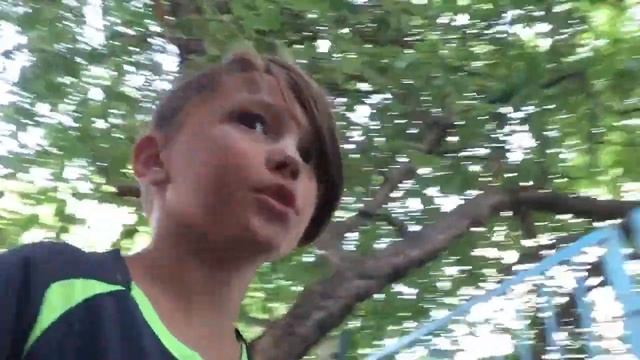 VLOG:залезли в садик в котором были дети смотреть онлайн