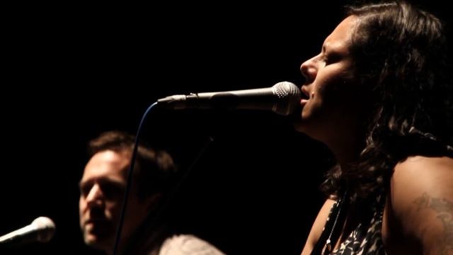 The Little Stevies - Album Launch Tour Diary 1: QLD with Anika Moa смотреть онлайн