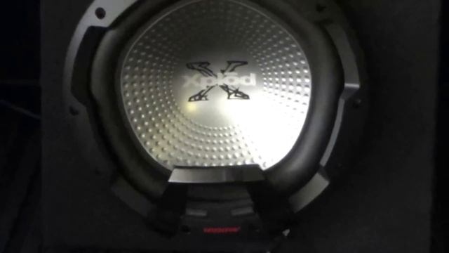 Subwoofer Sony Xplod XS-LEDW12 con LUZ смотреть онлайн