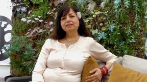 Мадури Катария ( Madhuri Kataria ) - cоосновательница Йоги смеха