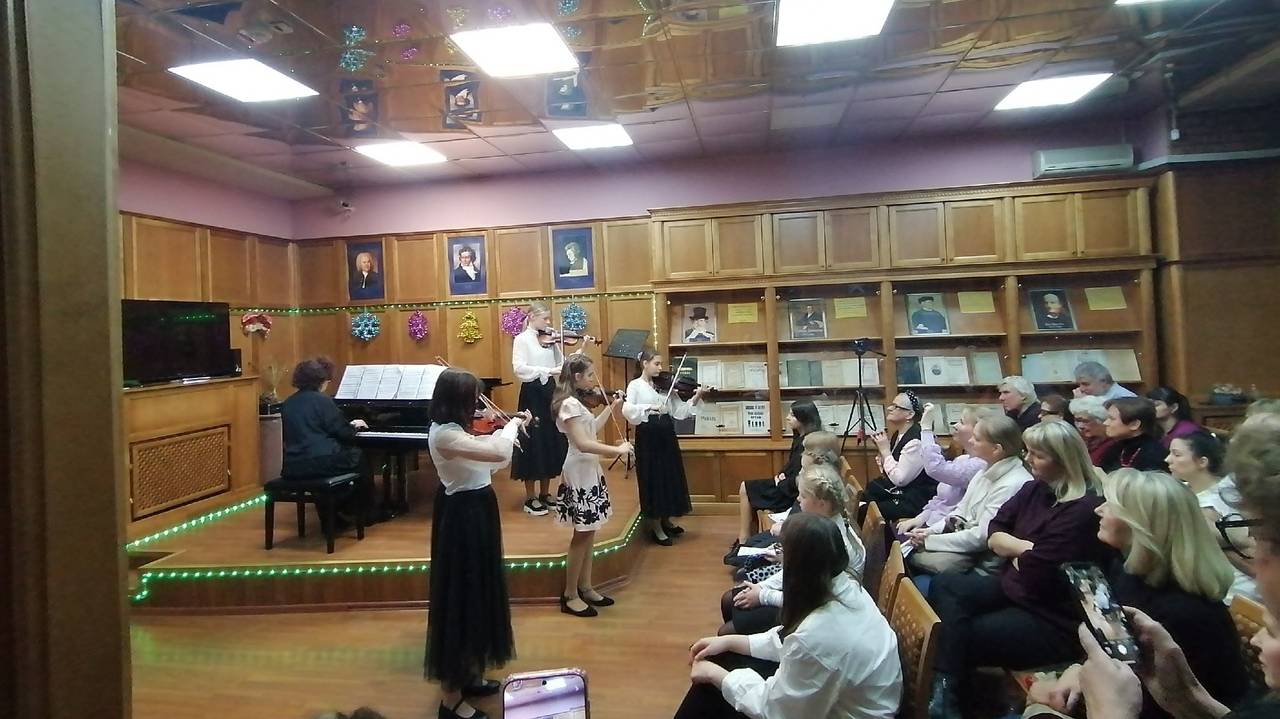 Старинная музыка смотреть онлайн