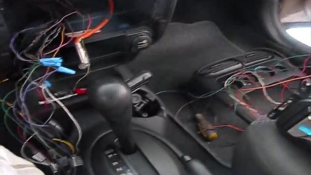 Dodge Neon Subwoofer Amplifier tutorial part1 смотреть онлайн