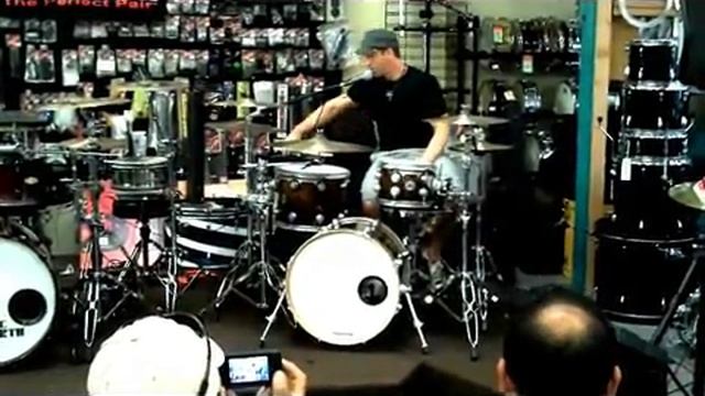 Drummer - Mike Johnston (2) смотреть онлайн