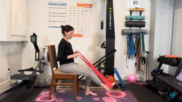 Артроз с одной стороны и Эндопротез с другой. Комплекс ежедневных силовых. 15 мин. Сидя.