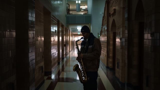Echo Sax End