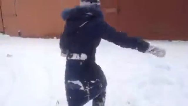 Первый снег(радости полны штаны)😂😂😂 смотреть онлайн