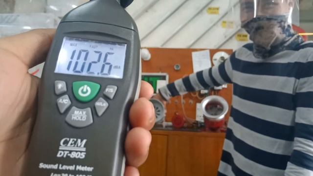 Measuring the sound level of motor siren using Sound level meter смотреть онлайн