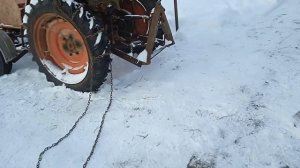 Трактор т 25.Цепи на ведущие колеса.