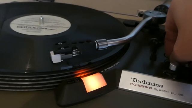 Technics SL-26