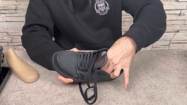 Nike Air Jordan x Travis Scott “Black Phantom” честный обзор нашего качества кроссовок.