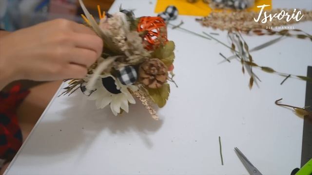 Осенняя композиция с основой из коры / DIY TSVORIC смотреть онлайн